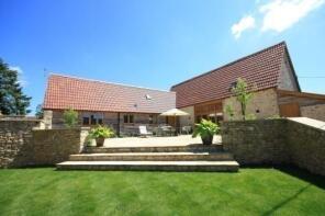 North Farm Barn, Trenchard Road, Stanton Fitzwarren, Swindon SN6 7RZ