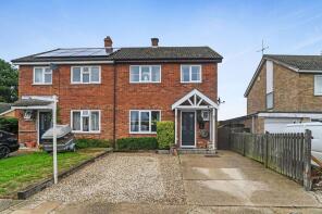 11, Newlands, Ipswich IP6 9NY