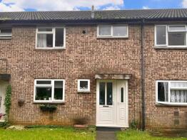 32, Maidencastle, Northampton NN3 8EH
