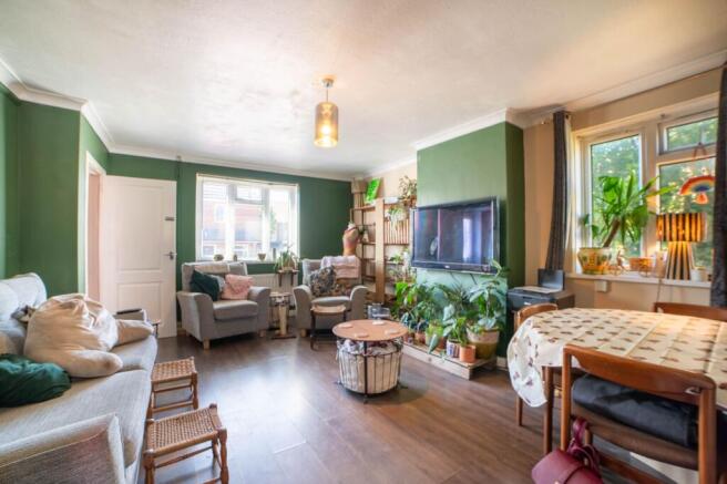 Living & Dining room