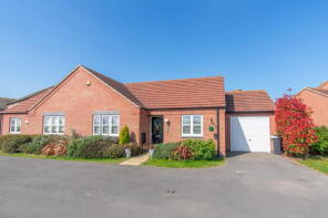 8, Tumblin Fields Close, Leicester LE9 9QQ