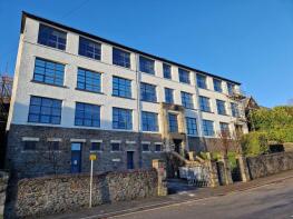 Flat 7, Pontypridd House, Tyfica Road, Pontypridd CF37 2DB