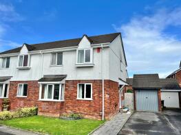 21, Snell Drive, Latchbrook PL12 4UB