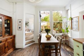 102, Belmont Road, Montpelier, Bristol BS6 5AU