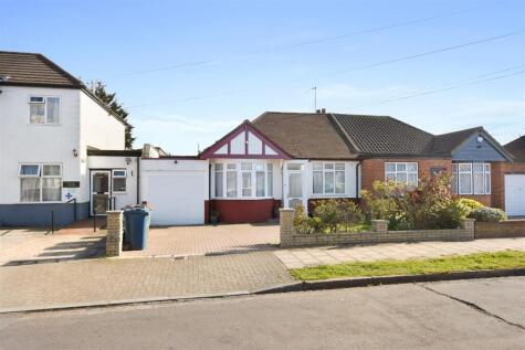 Jersey Avenue, Stanmore, Middx HA7 2JQ