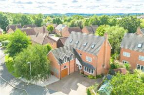 10, Haysoms Drive, Greenham, Thatcham RG19 8EY