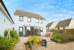 15, Porlock Close, Bridgend CF32 0QE