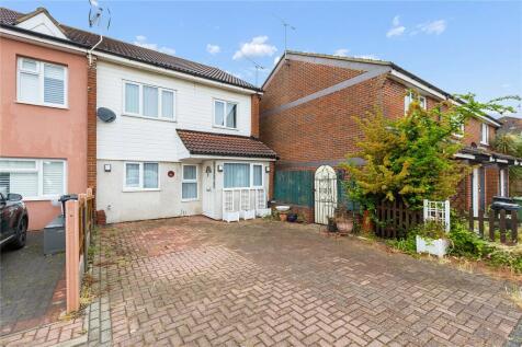 Edinburgh Way, Pitsea, Basildon, Essex, SS13