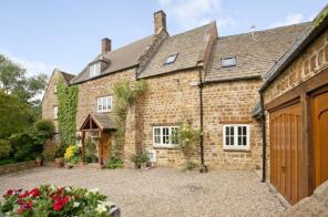 23, Main Street, Ashley LE16 8HF