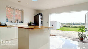 27, Hollybush Corner, Bury St. Edmunds IP30 0AX