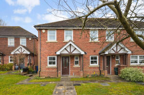12, Ellerton Way, Wrecclesham, Farnham GU10 4NZ