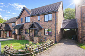 7, Eton Close, Ashby-de-la-zouch LE65 2SY