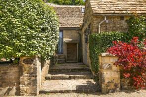 Barns Cottage, Barton End, Stroud GL6 0QG
