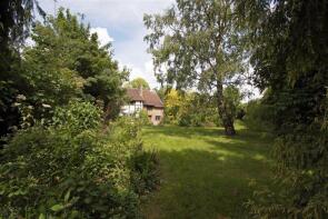 Knapp House, C1035 From A44 Via Eardisland To The A4110, Leominster HR6 9BD