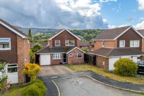 13, Everest Drive, Crickhowell NP8 1DH