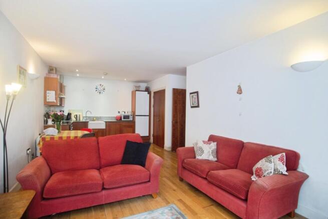 Lounge / Kitchen