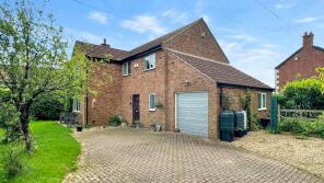 20b Farmfield House, Hawkeridge, Westbury BA13 4LA