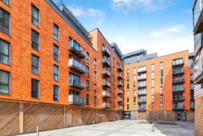 112, Rivington Apartments, Railway Terrace, Slough SL2 5GN