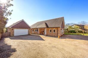 Melverley, Ashmore Lane, Horsham RH12 4PS