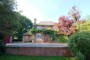 Oakdene House, Alders Road, Capel, Tonbridge TN11 0PP