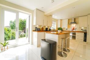 56, Claybank Drive, Bury BL8 4BU