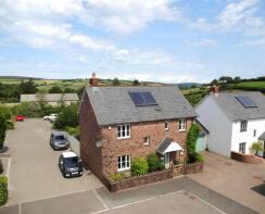 17 Combe View, Meadow Close, Minehead TA24 7AU