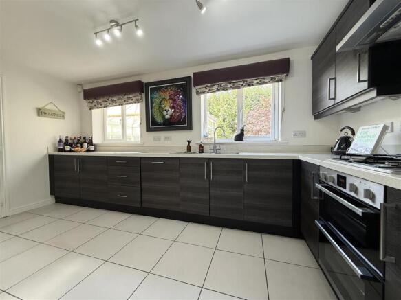 BREAKFAST KITCHEN