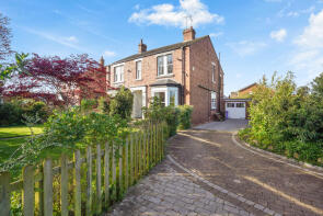 The Lodge, East End, Goole DN14 0DL