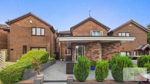 4, Brookhouse Close, Bury BL8 4QN