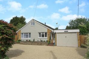 Lyntree, Collins Road, Halstead CO9 2SG