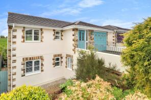 32, Southfields, Holsworthy EX22 7DX