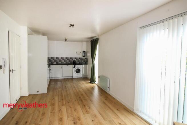 Lounge/ Kitchen