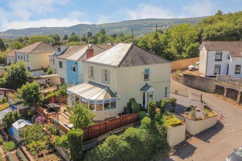 Hill Top, Cwmbran, NP44