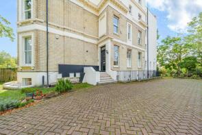 Flat 2, 508, Streatham High Road, London SW16 3QE