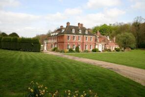 Cavaliers Flat 11, Dane Court Manor, School Road, Tilmanstone CT14 0JL