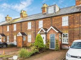 122, Dixons Hill Road, Welham Green, Hatfield AL9 7DN