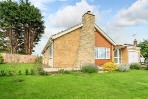 Newlands, Upsall Road, Thirsk YO7 2NQ