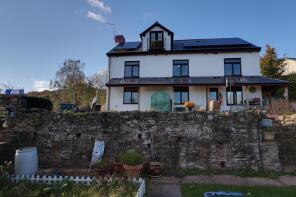 Ivy House, Road From Junction At Delamere To Laurista, Newnham GL14 1LE