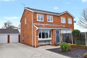 24, Harwill Croft, Churwell, Leeds LS27 7PG