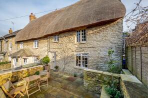 Above The Well Cottage, The Hill, Bicester OX27 7JE