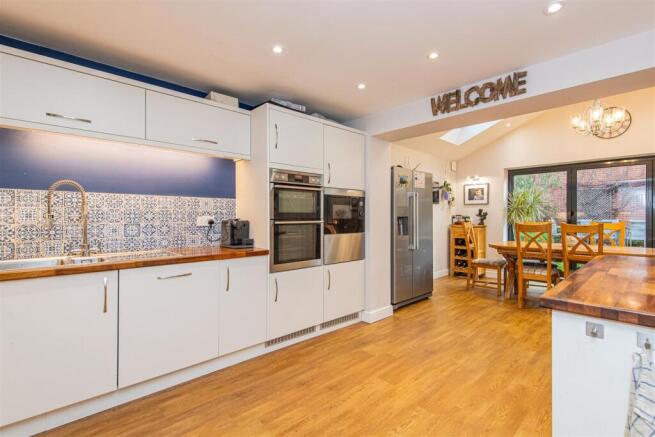 home-357.jpg