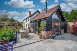 Lower Croft, Broaden Lane, Norwich NR15 2LU