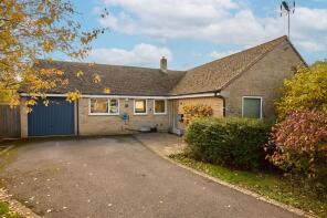 3, Burr Close, Witney OX29 5SJ