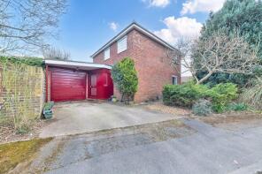 16, Rayners Close, Royston SG8 7TF