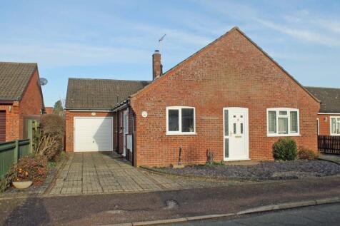 Detached Bungalow, Close to Holt Town Centre