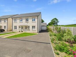39, Gerddi Lingfield, Whitland SA34 0BJ