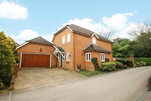 East Gate, Farley Castle, Castle Hill, Reading RG7 1XD