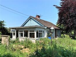 Sunningdale, Road From Beats Close To Mandolin Winds, Honiton EX14 3ER