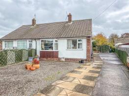 18, Kennedy Close, Hanging Heaton, Dewsbury WF12 7EL