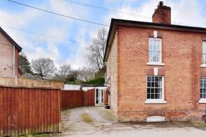 1, Stoneberrow Cottages, The Village, Dymock GL18 2AJ
